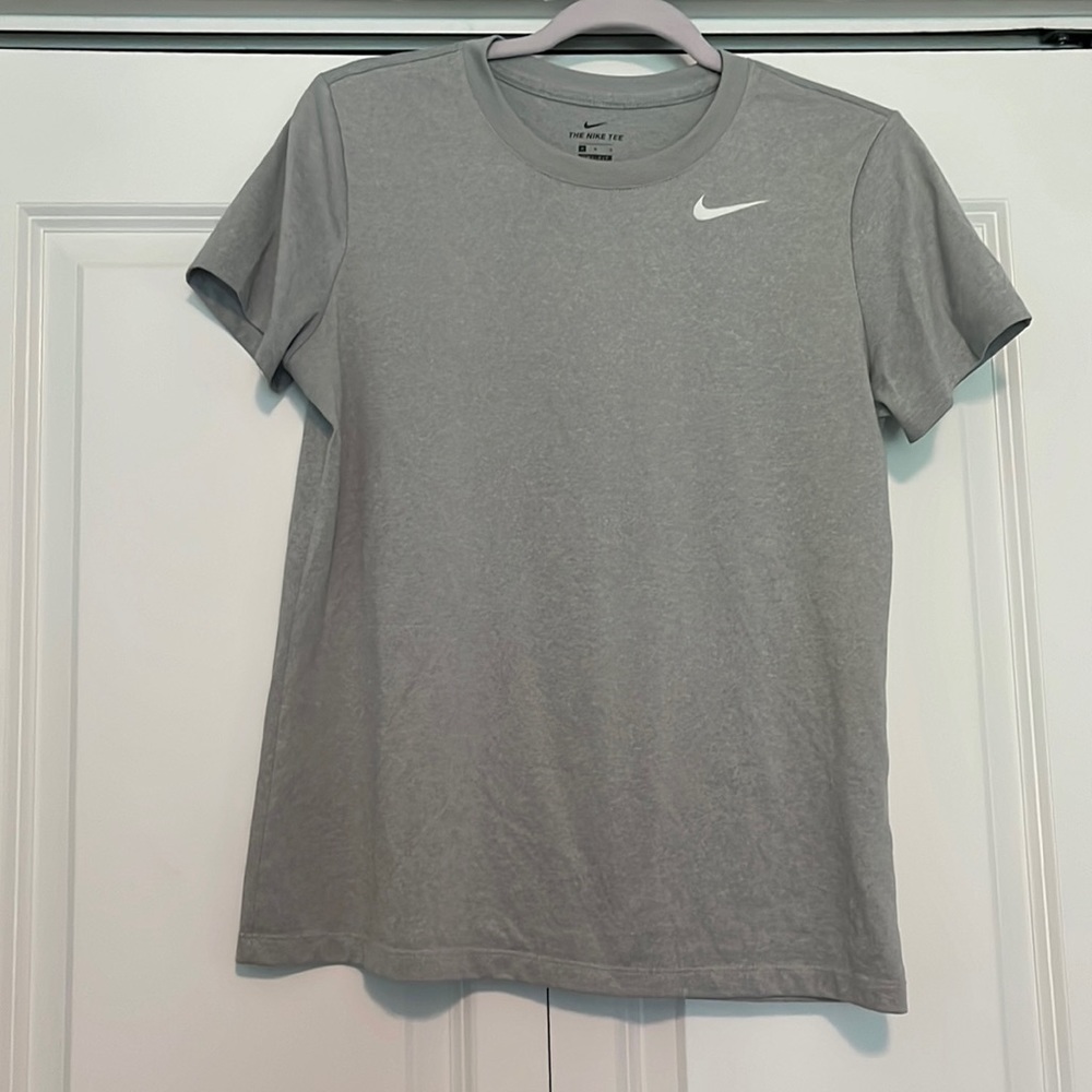 Nike dri-fit tshirt